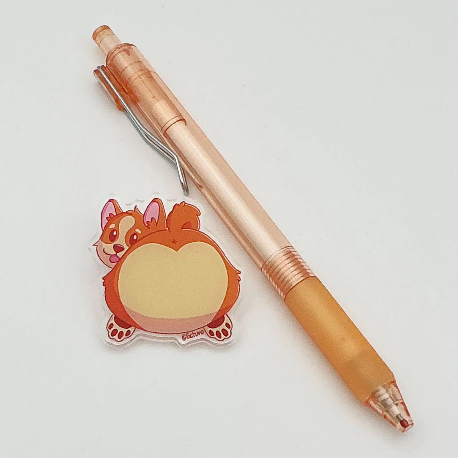 Heart butt Dex the corgi - Pen with acrylic attachement - Image 2