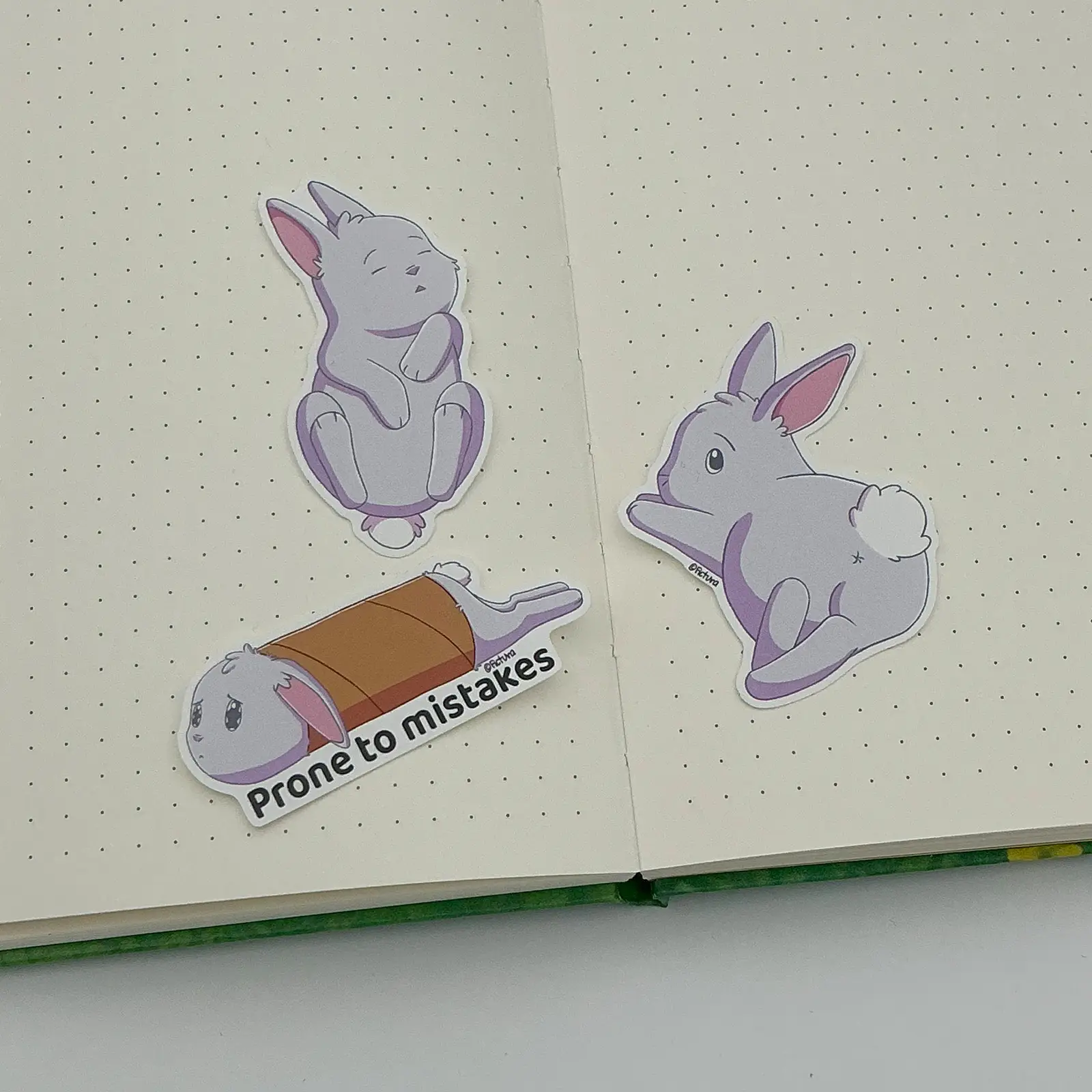 Bunny butt Snowball the bunny - Kiss-cut sticker - Image 2